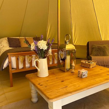 Hotel Black Mountains Glamping Abergavenny Esterno foto