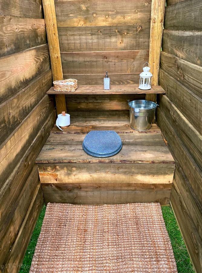 Hotel Black Mountains Glamping Abergavenny Esterno foto